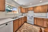 890 Oak St - Photo 14