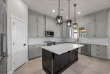 2938 Poplar Ln - Photo 8