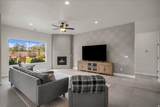 2938 Poplar Ln - Photo 9