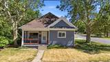 582 4TH St - Photo 1