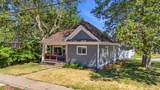 582 4TH St - Photo 2