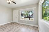 582 4TH St - Photo 3