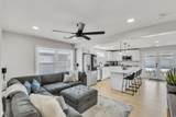 938 Elgin Ave - Photo 4