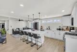 938 Elgin Ave - Photo 5