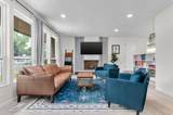 806 Vista Dr - Photo 4