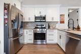 2274 Green St - Photo 11