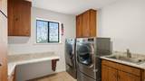 90 Broadhollow Dr - Photo 32