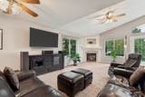 9801 Amberwood Cir - Photo 8
