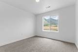 1945 Belmont Ln - Photo 17
