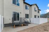 1945 Belmont Ln - Photo 19