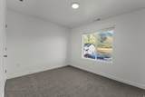 1941 Belmont Ln - Photo 13