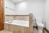 3160 Old Ridge Cir - Photo 16