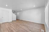 1937 Belmont Ln - Photo 4