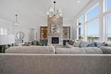 527 Gilmour St - Photo 8