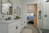 640 Miller Ave - Photo 32