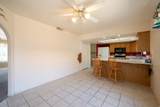 206 170 - Photo 12