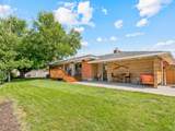 1081 Wesley Rd - Photo 25