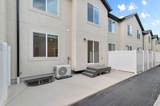 1935 Belmont Ln - Photo 4