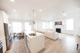 1404 Rustic Wood Ct - Photo 5