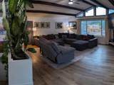 10585 6400 - Photo 11