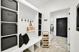 945 650 - Photo 24