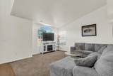 846 Holroyd Dr - Photo 12