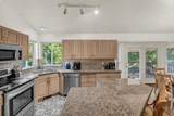 846 Holroyd Dr - Photo 8