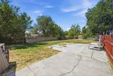 939 Redwood Rd - Photo 8