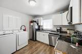 939 Redwood Rd - Photo 10