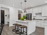 627 Meade St - Photo 8