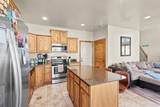 835 Fox Ln - Photo 13