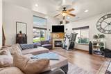 835 Fox Ln - Photo 9