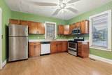 1499 Green St - Photo 4