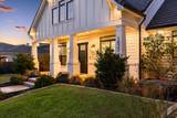 1033 Black Oak Dr - Photo 3