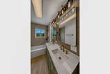 718 9TH St - Photo 13