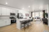 1712 Viola Ln - Photo 2