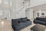 558 Hampton Ln - Photo 11