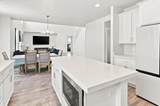 558 Hampton Ln - Photo 21