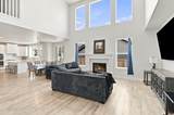 558 Hampton Ln - Photo 9