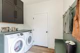 396 200 - Photo 17
