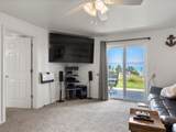 952 Yacht Dr - Photo 28