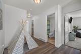 945 Montaulk Ln - Photo 15