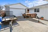 235 1400 - Photo 40