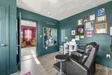 417 Vine - Photo 6
