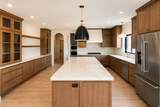 997 1560 - Photo 11