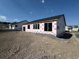 1366 Talmage Ln - Photo 3