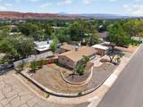 683 Mountainview Dr - Photo 32