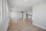4301 5740 - Photo 10