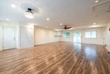 369 300 - Photo 20