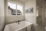 2771 Aurora Ave - Photo 14
